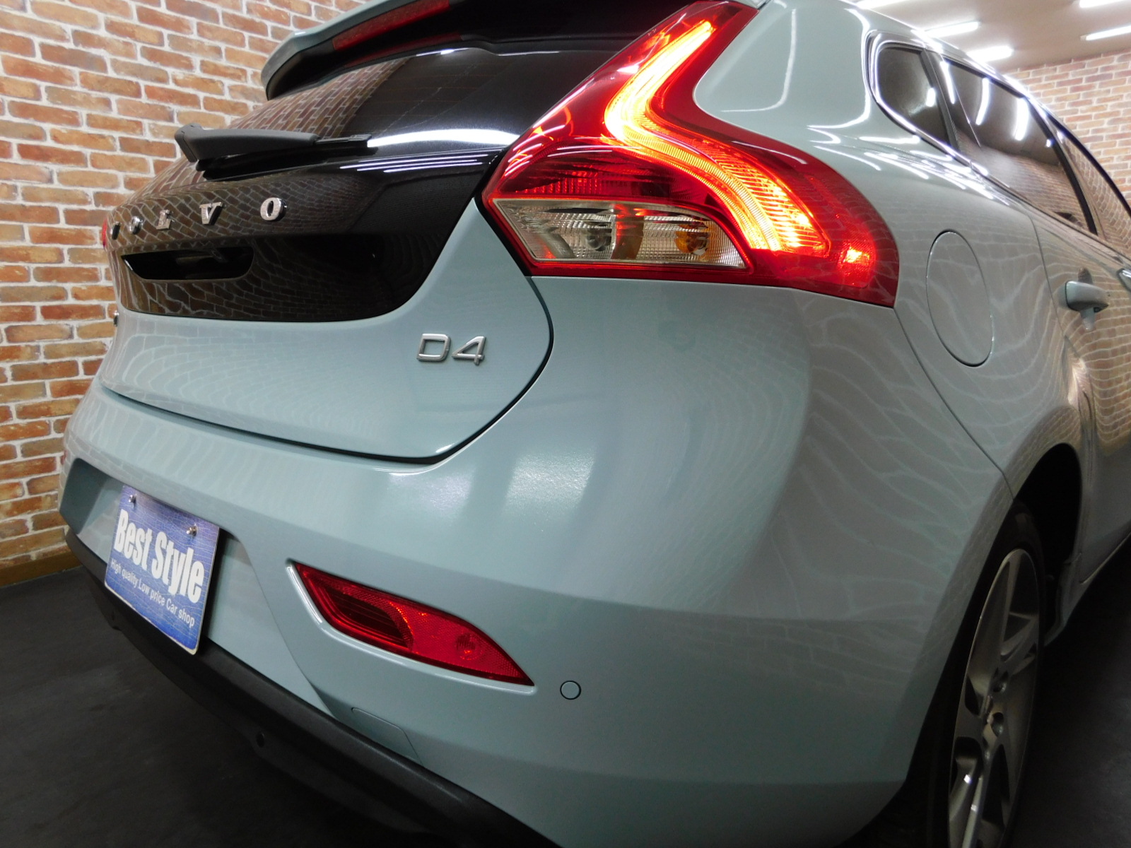 V40 2017/H29