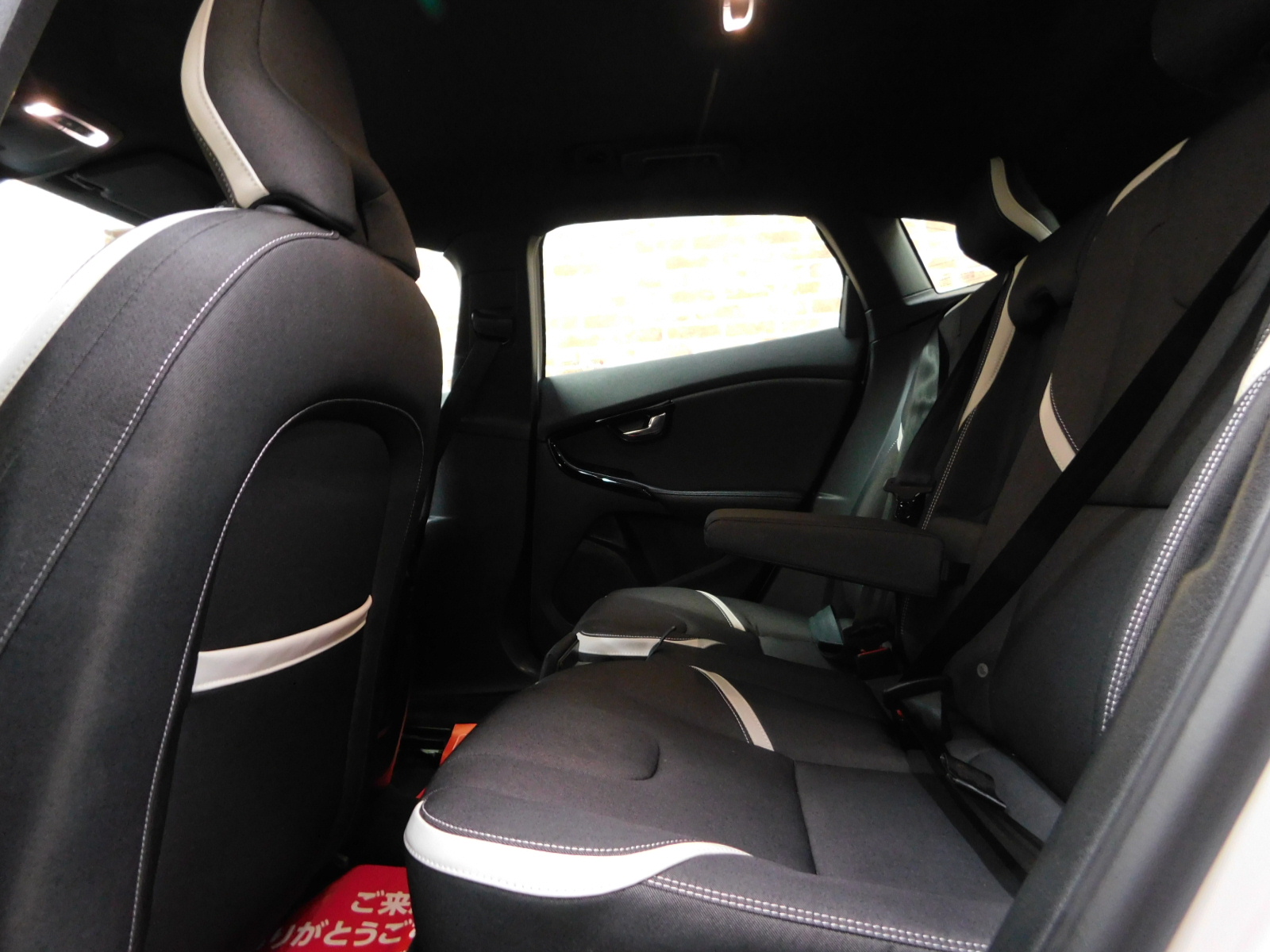 V40クロスカントリー 2019/R01