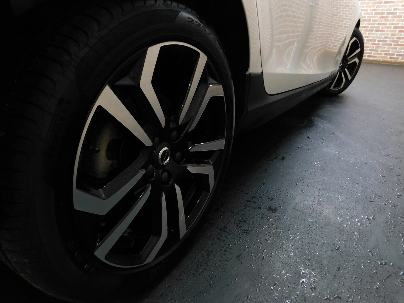 V40クロスカントリー 2019/R01