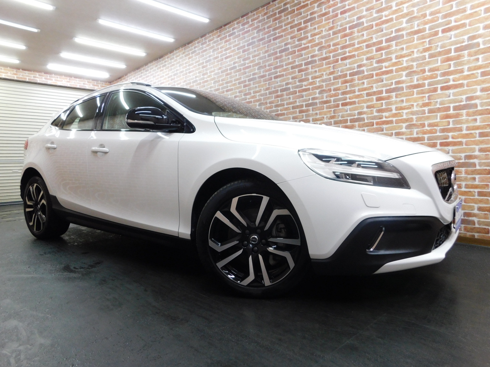 V40クロスカントリー 2019/R01