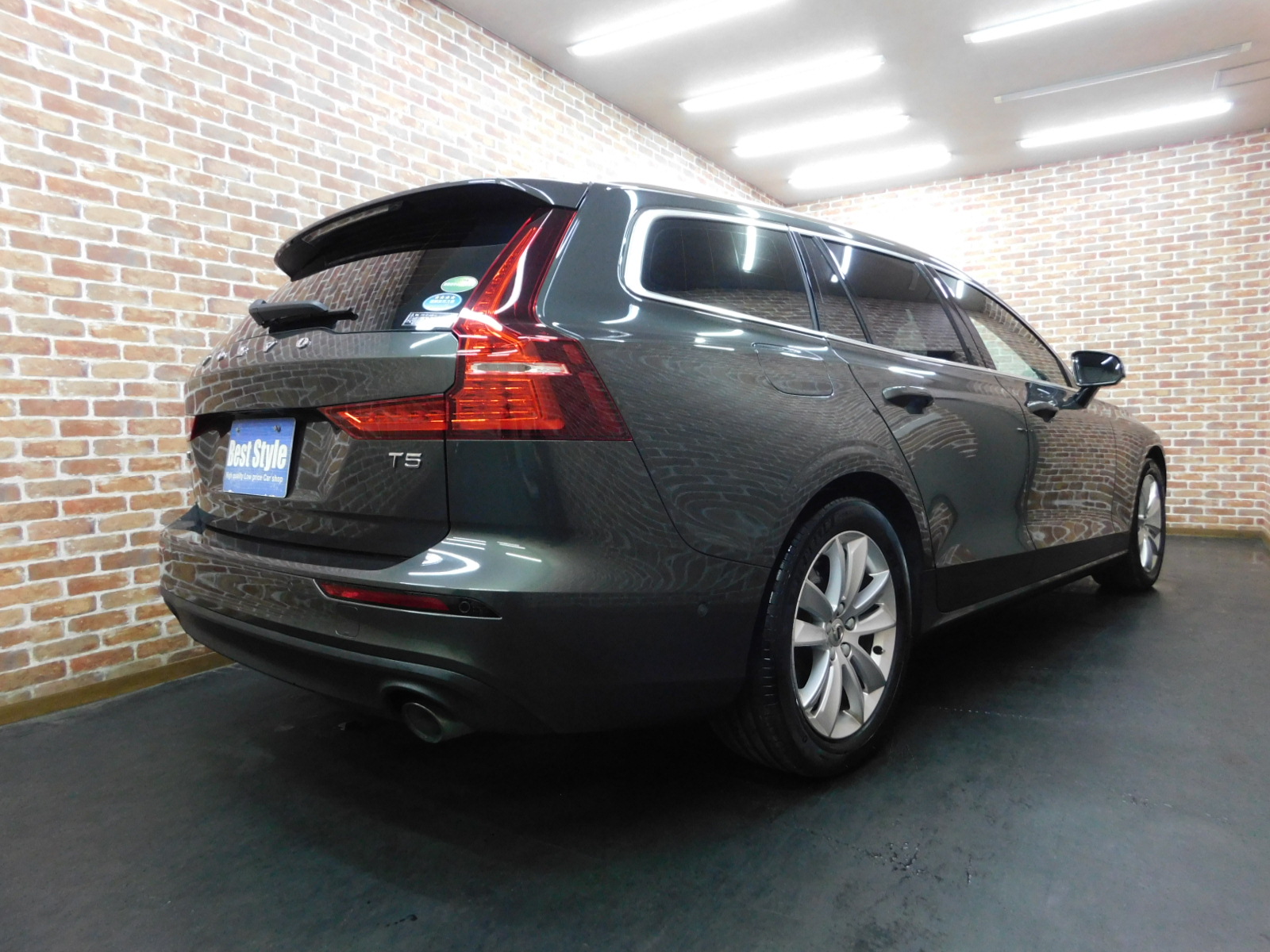 V60 2019/R01