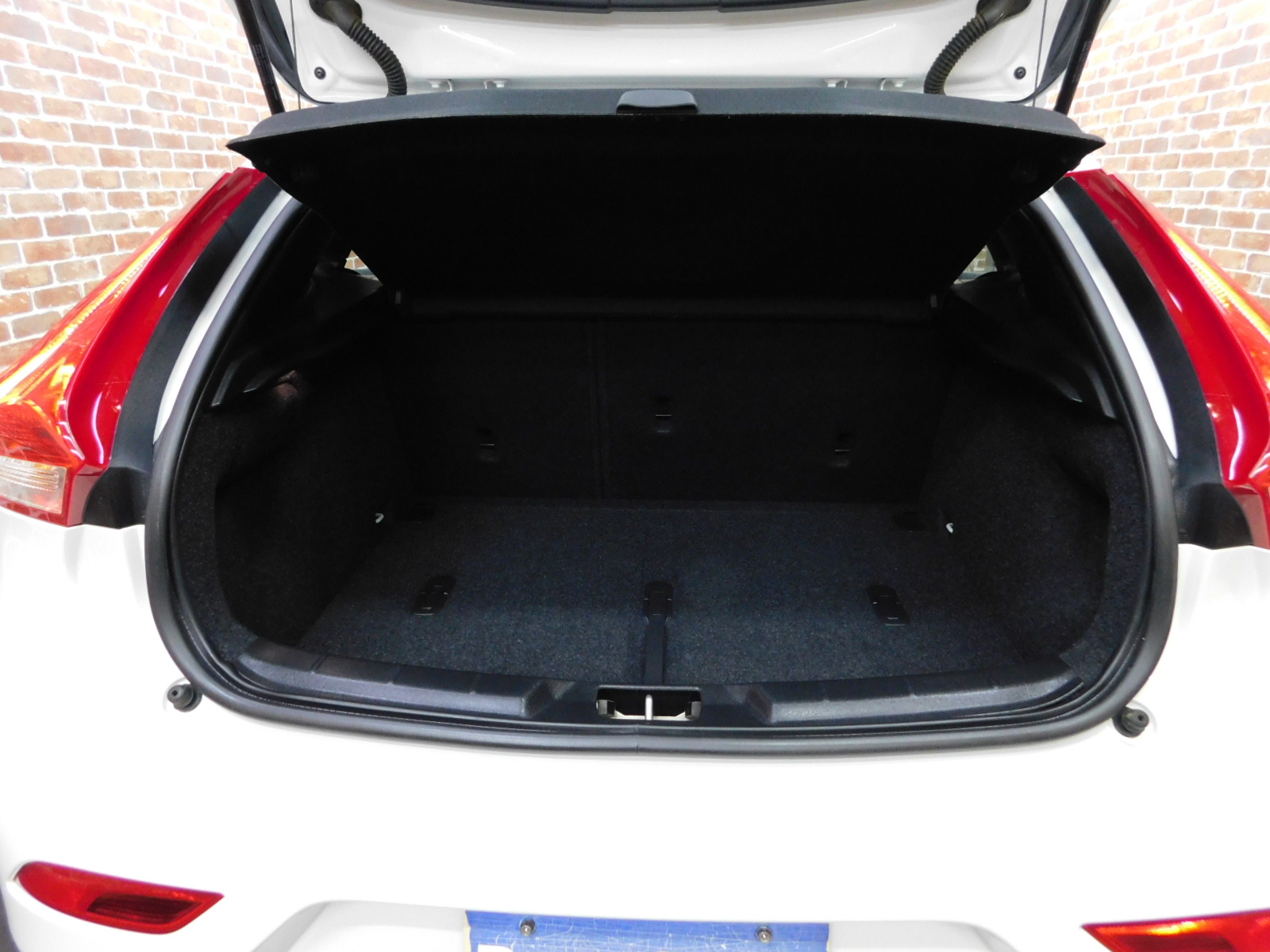 V40 2018/H30