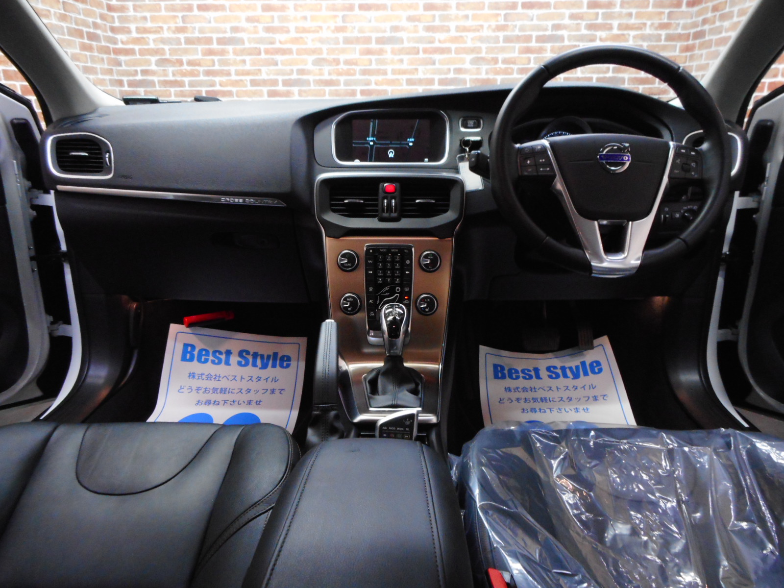 V40クロスカントリー 2015/H27