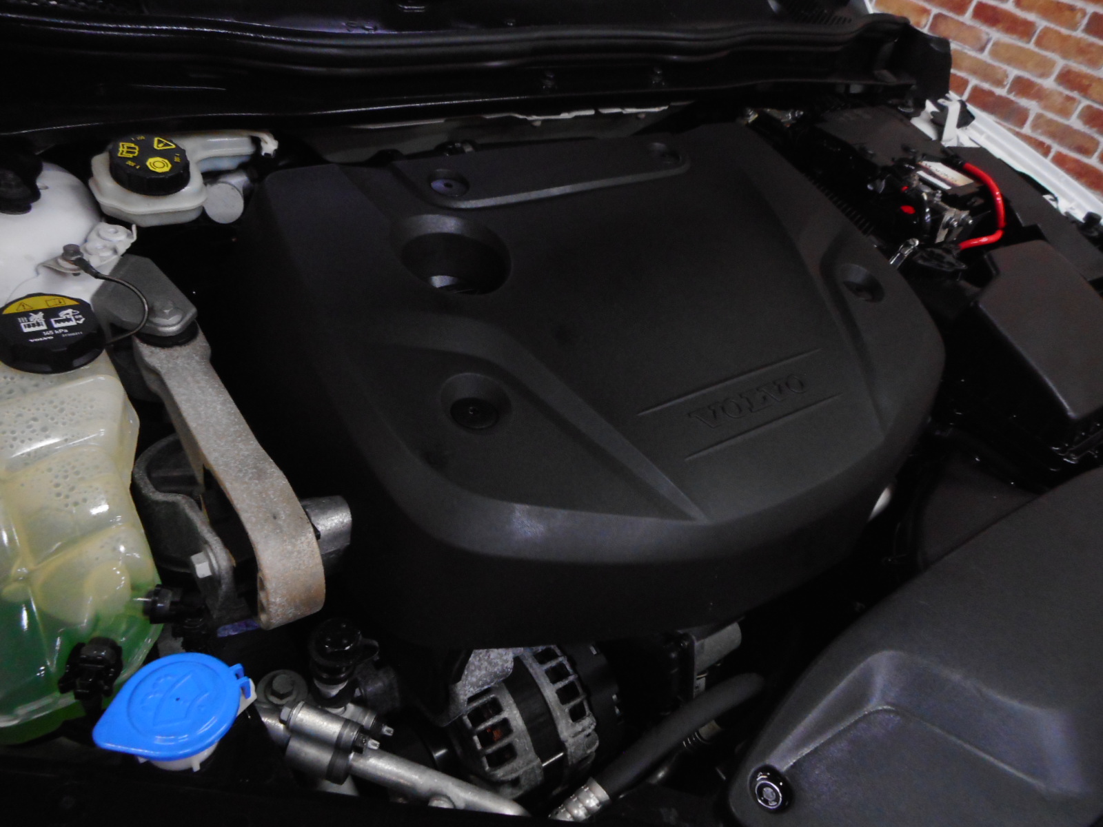 V40クロスカントリー 2015/H27