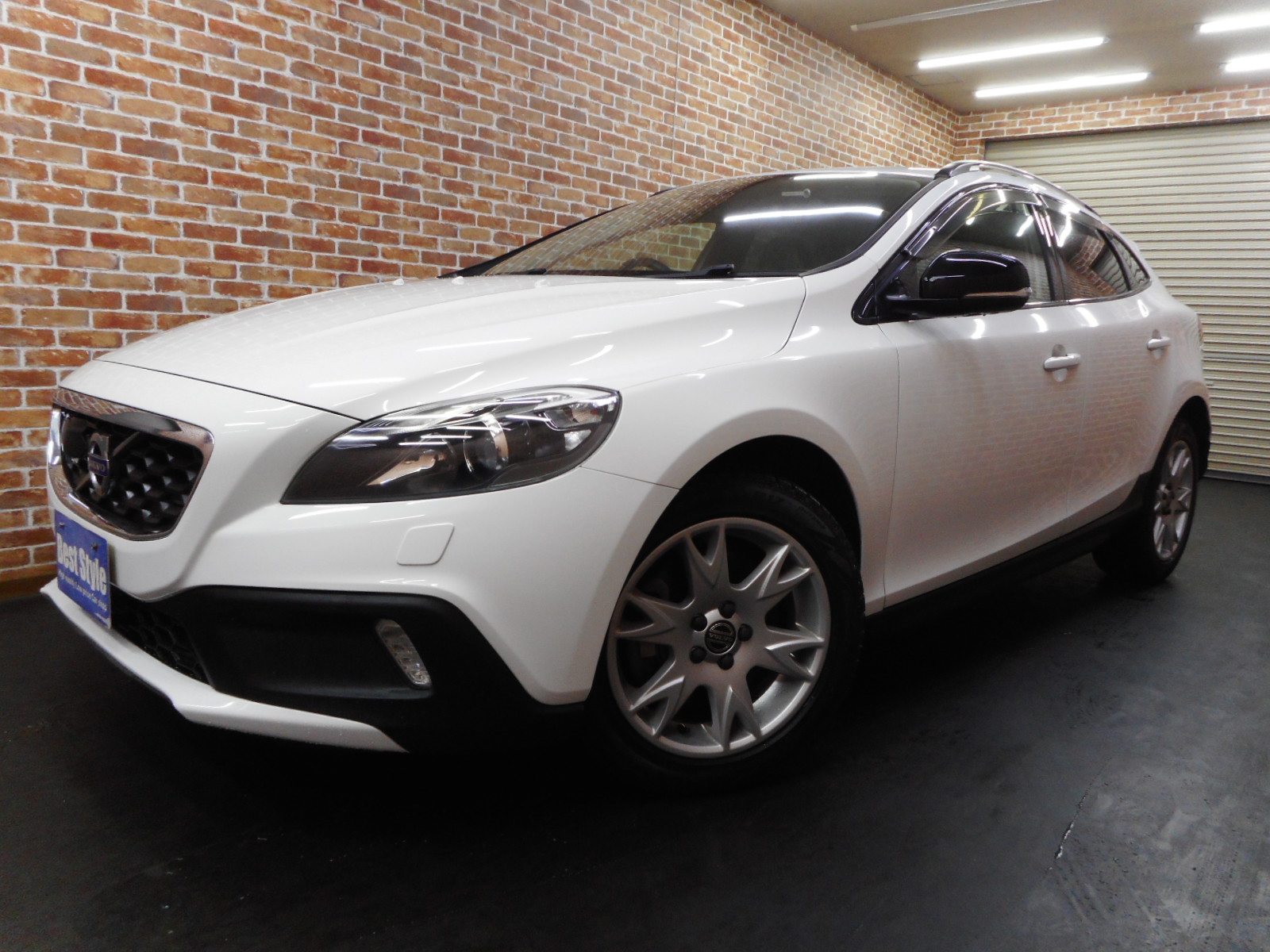 V40クロスカントリー 2015/H27