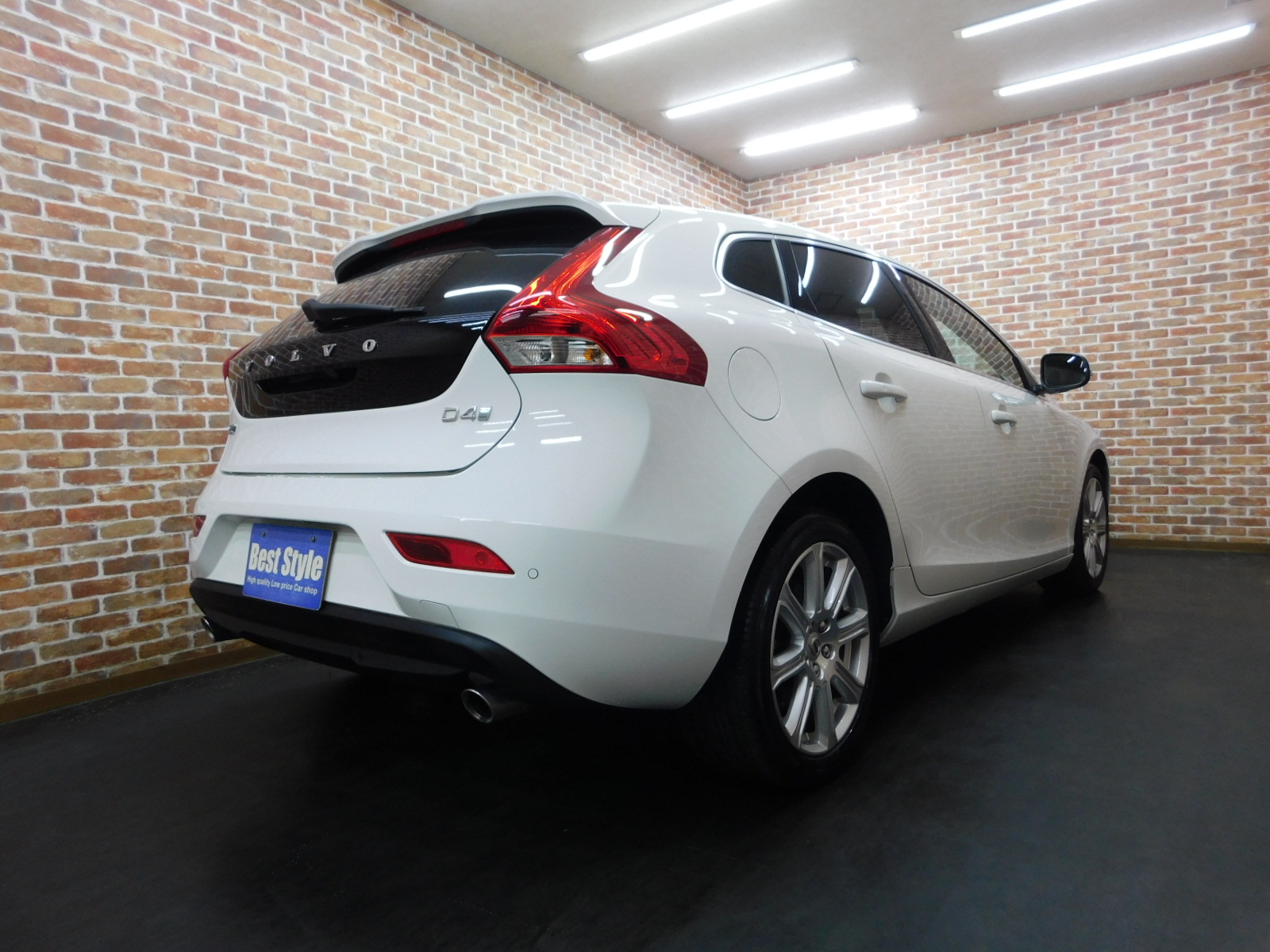 V40 2017/H29