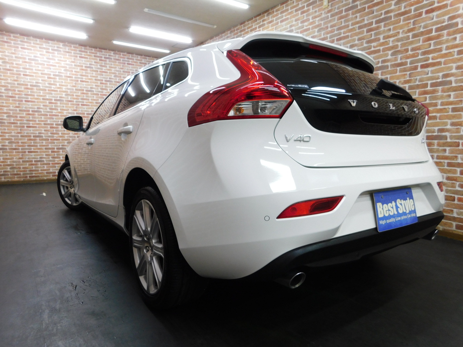 V40 2017/H29