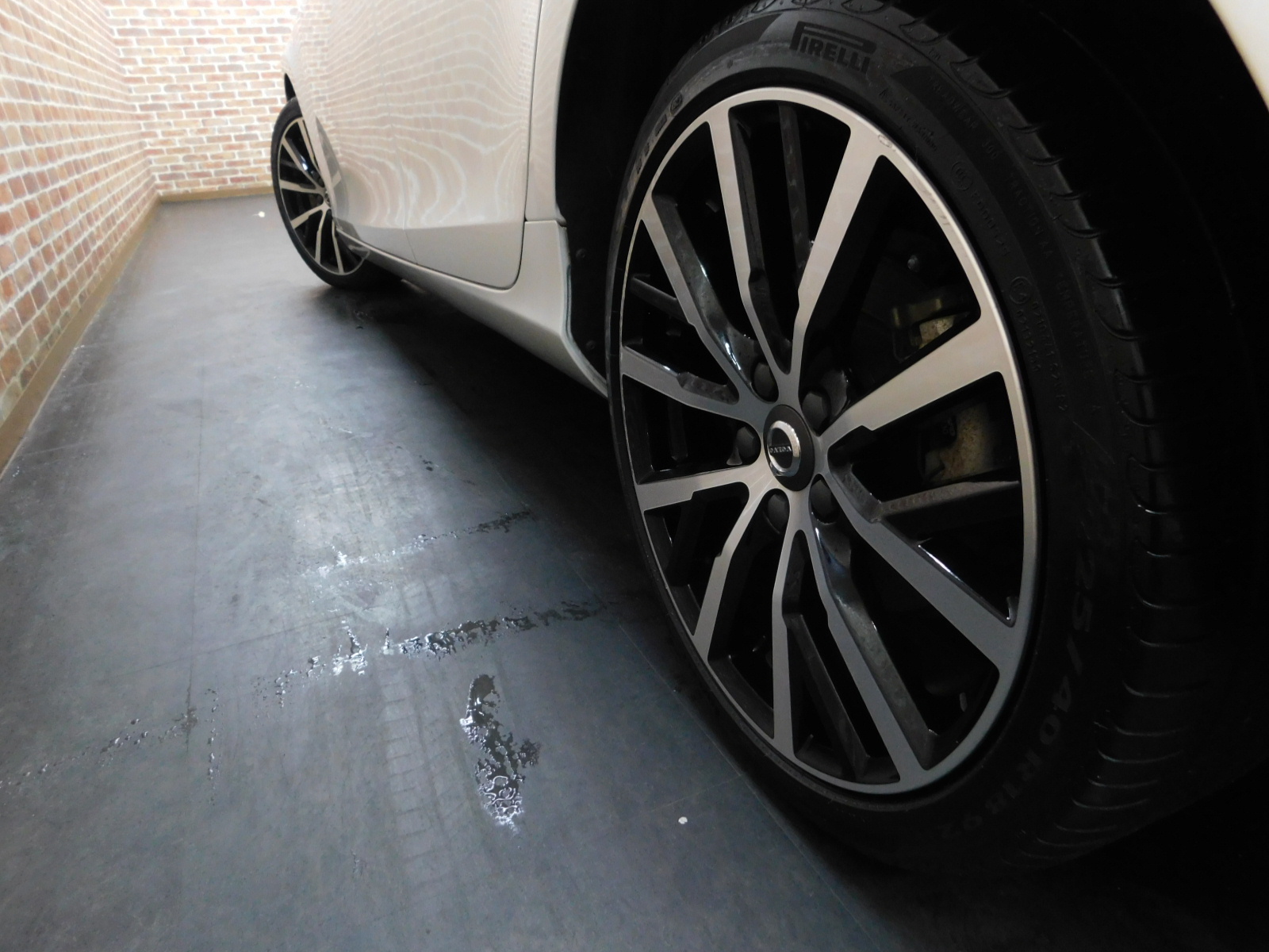 V40 2016/H28