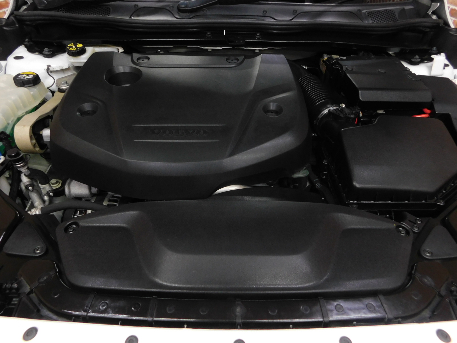 V40 2016/H28