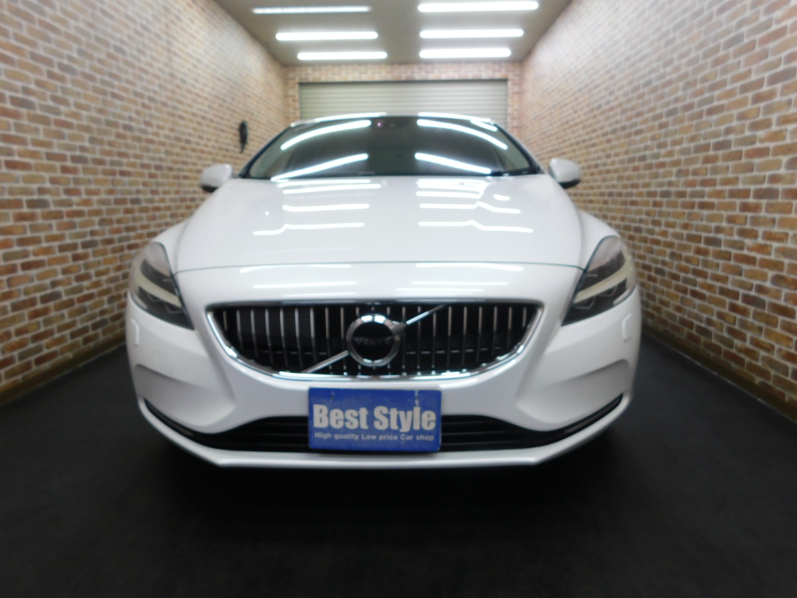 V40 2016/H28