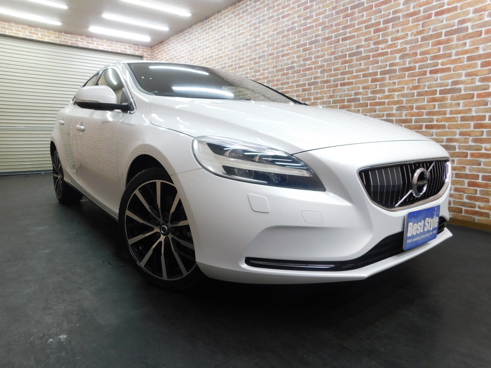 V40 2016/H28