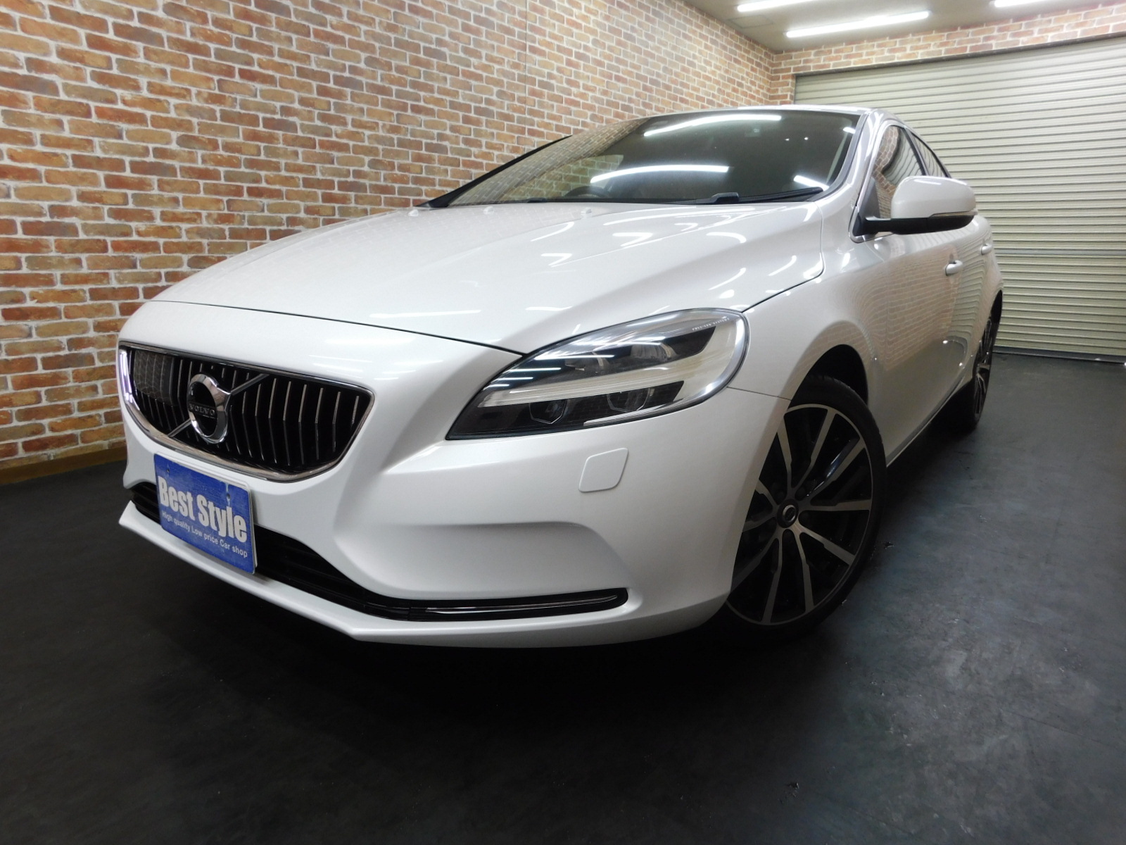 V40 2016/H28