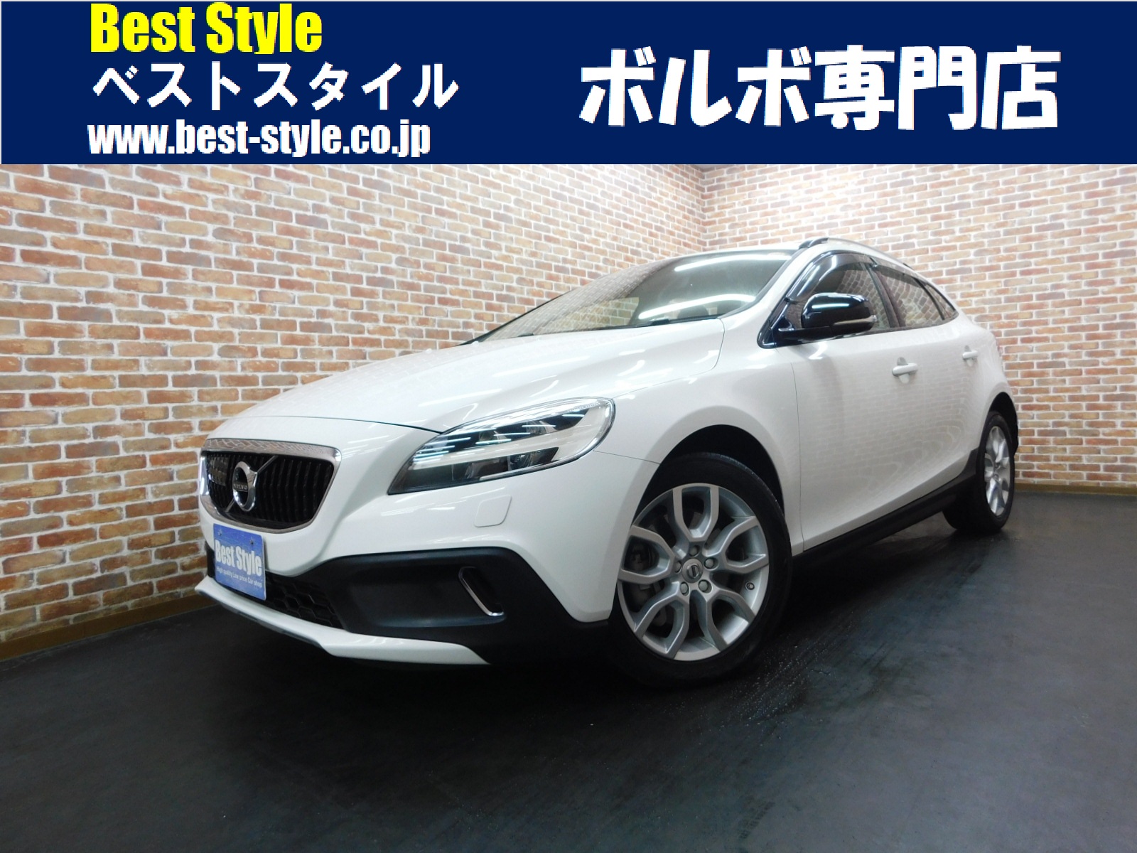 V40クロスカントリー 2019/R01