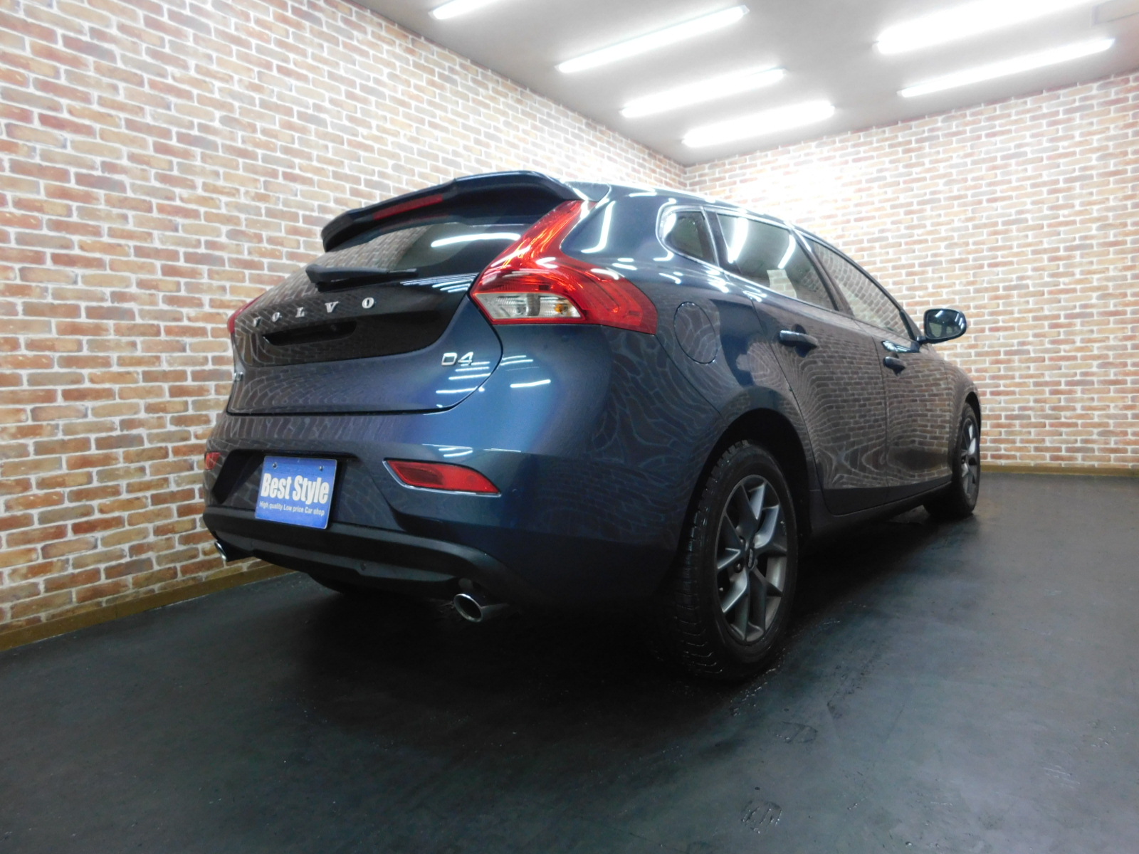 V40 2018/H30