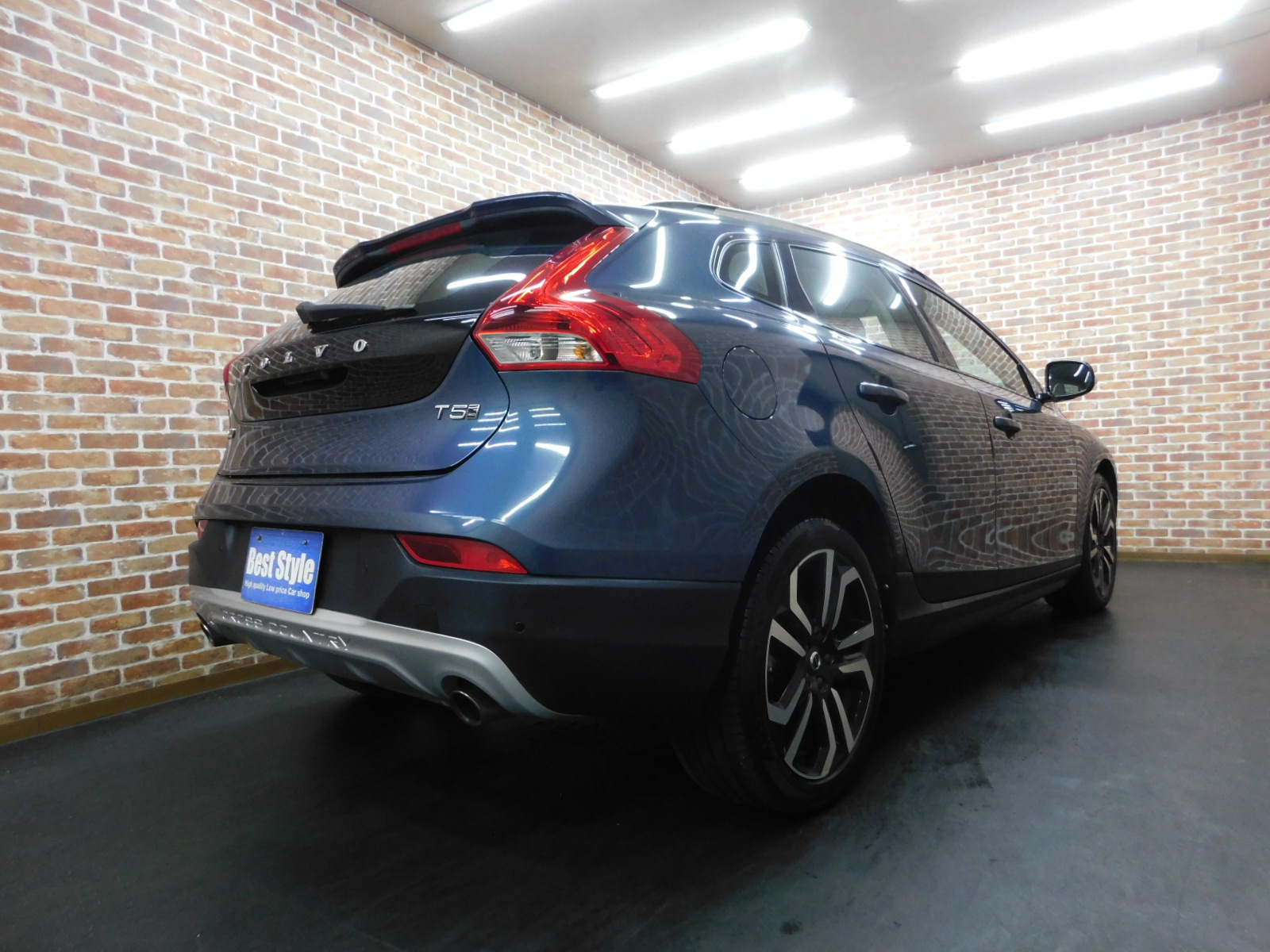 V40クロスカントリー 2018/H30