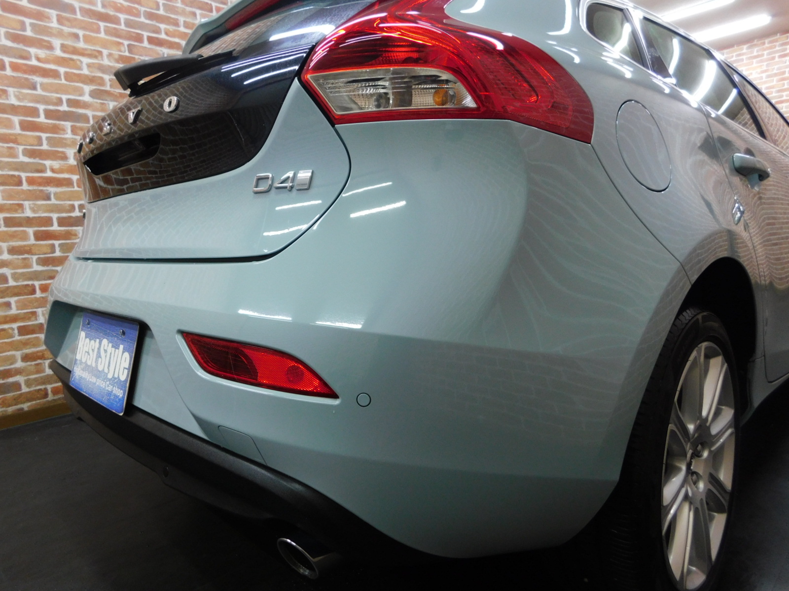 V40 2019/R01