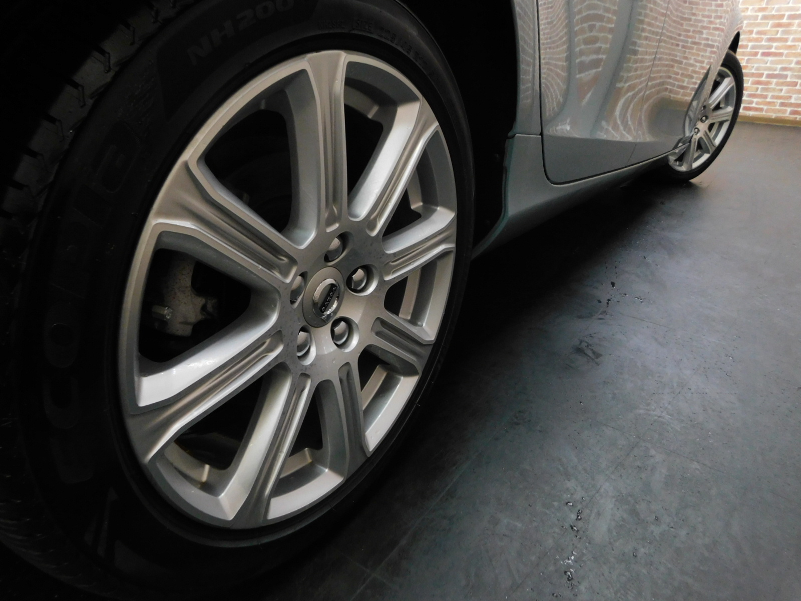 V40 2019/R01