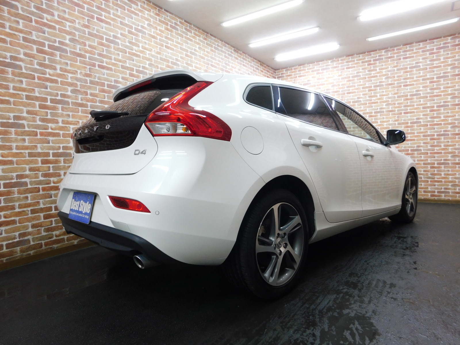 V40 2017/H29