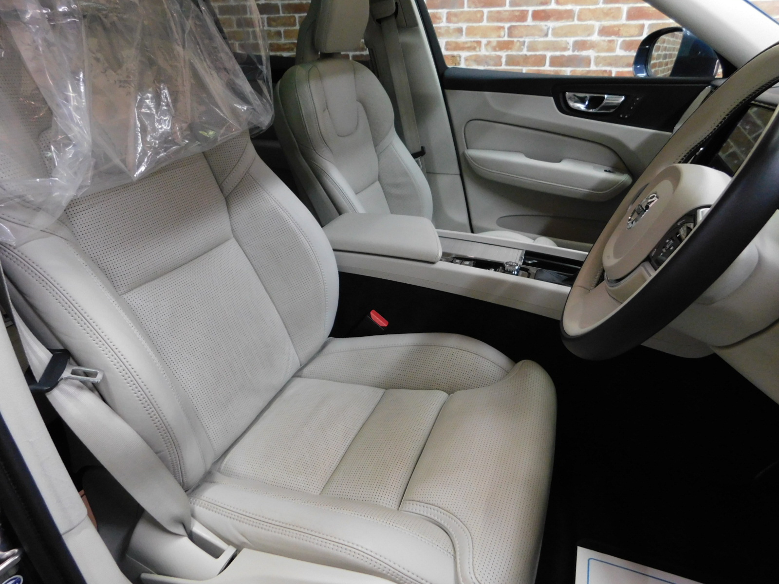 XC60 2018/H30