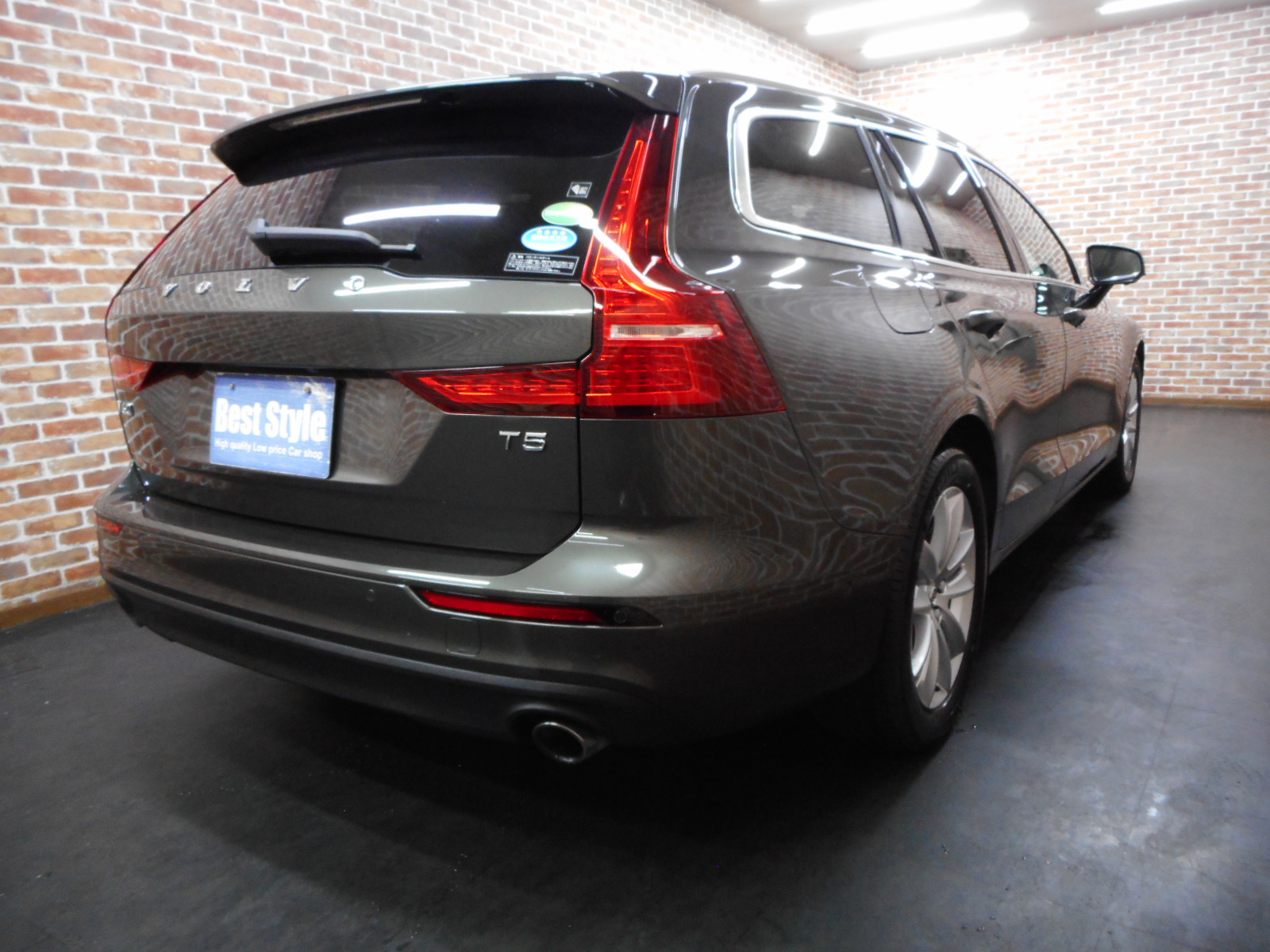 V60 2020/R02