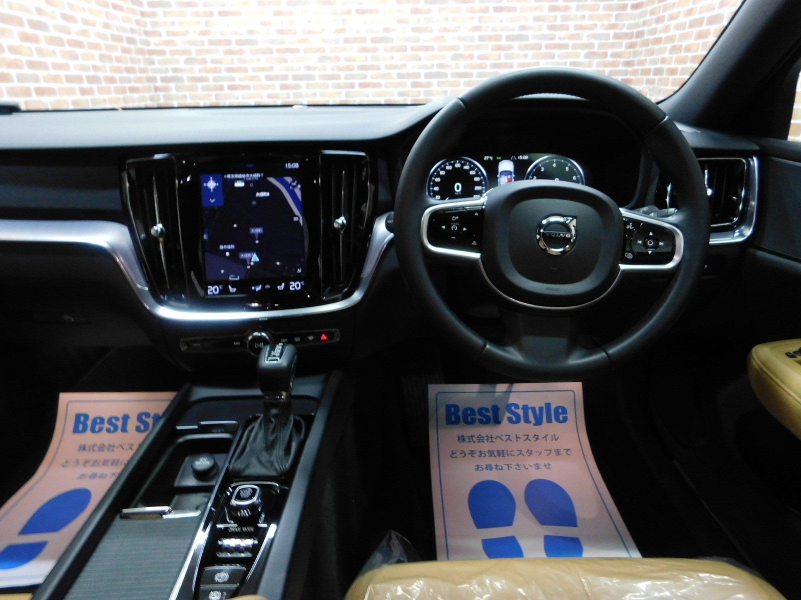 V60クロスカントリー 2020/R02