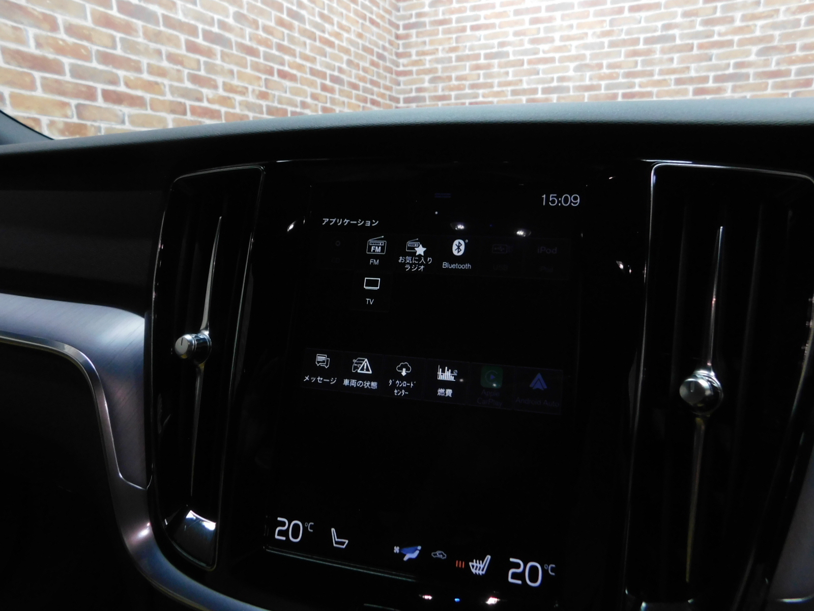 V60クロスカントリー 2020/R02