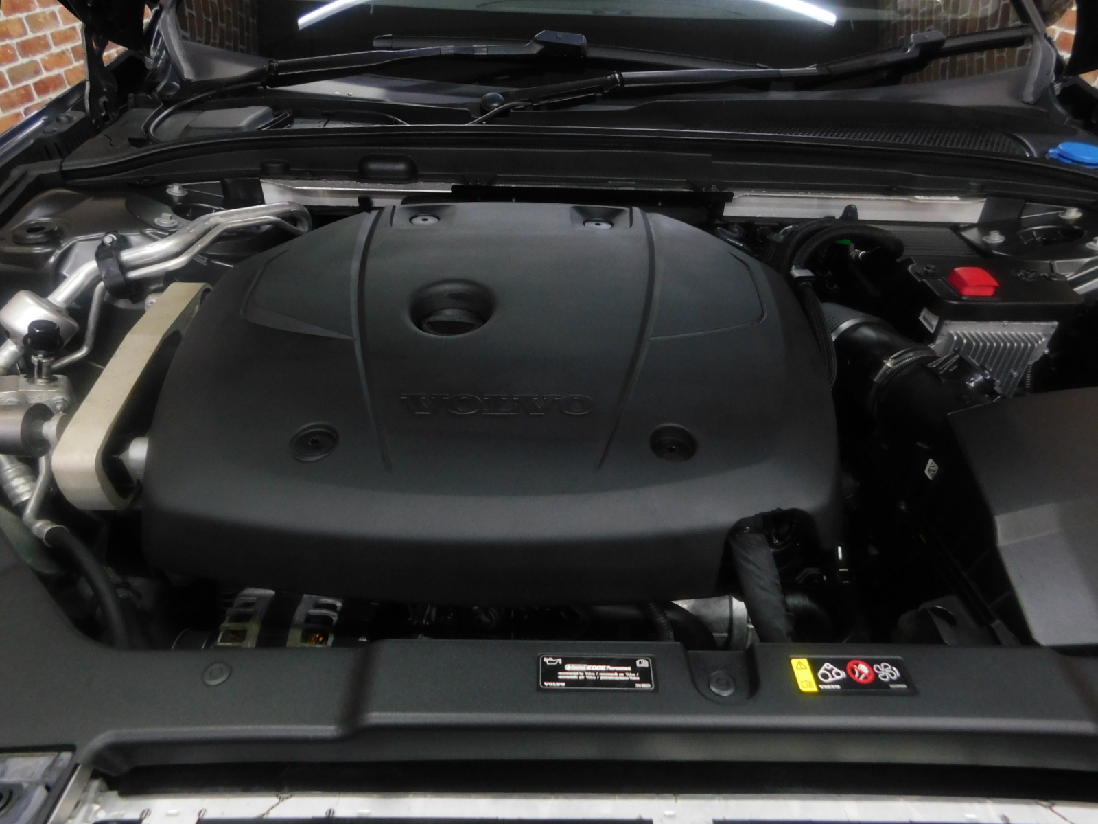 V60クロスカントリー 2020/R02
