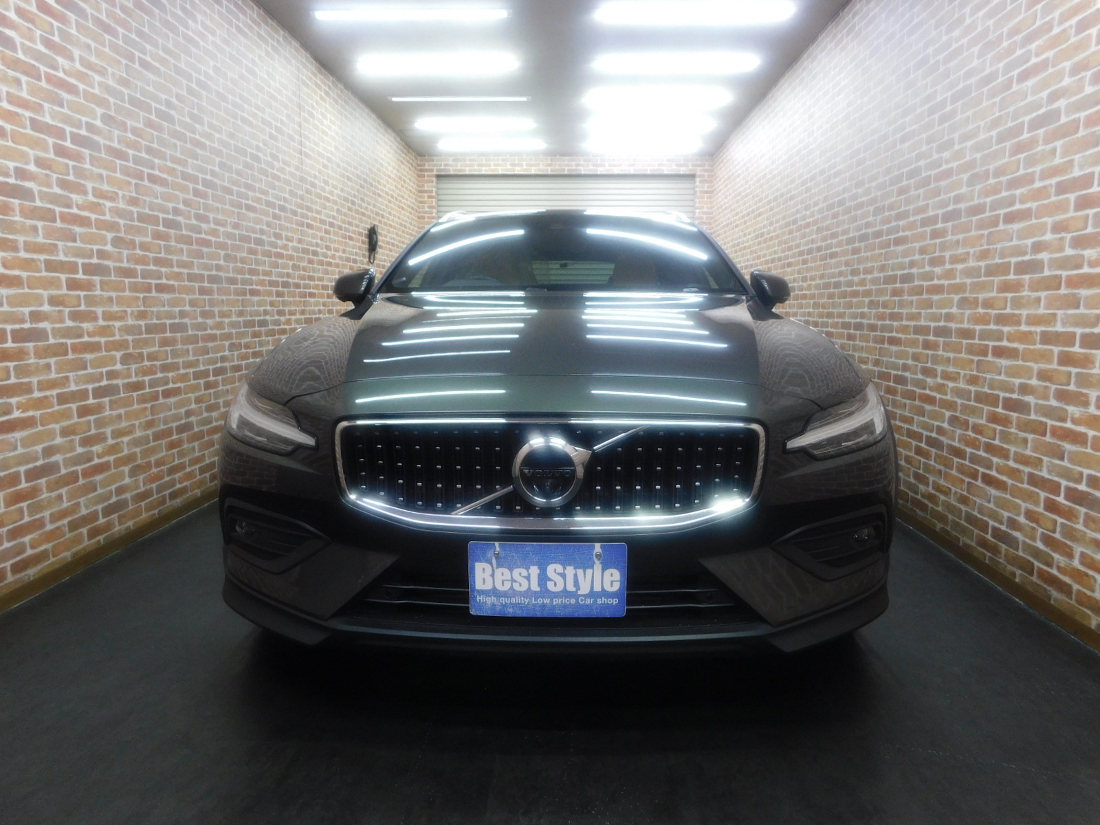 V60クロスカントリー 2020/R02