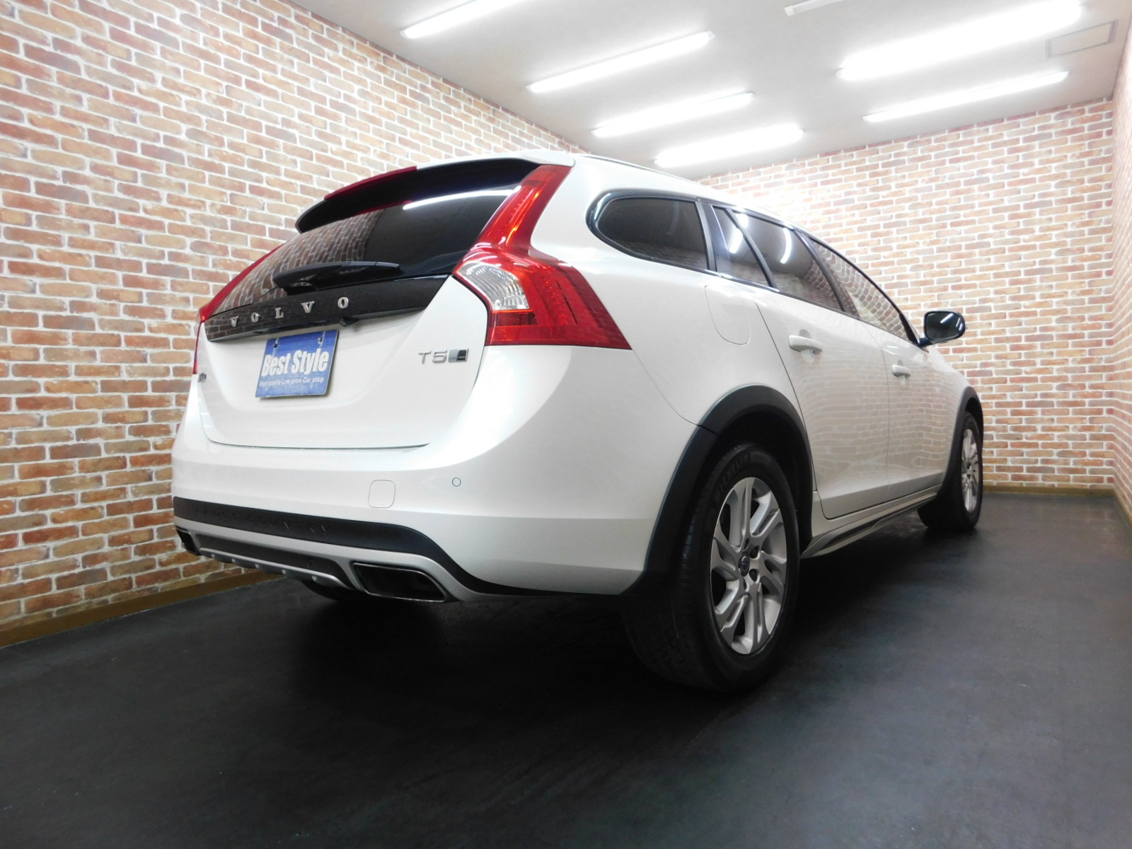 V60クロスカントリー 2018/H30