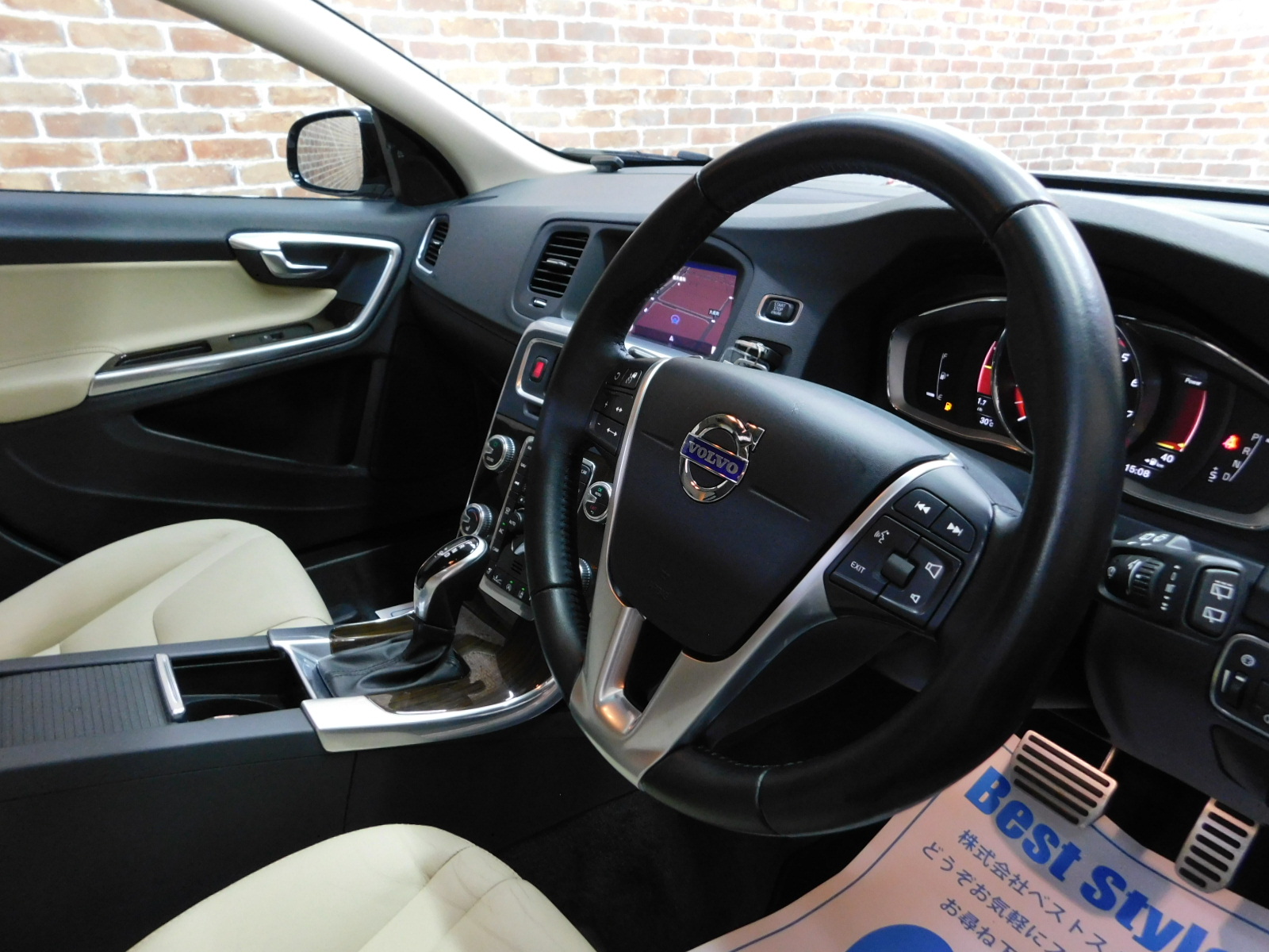 V60クロスカントリー 2018/H30