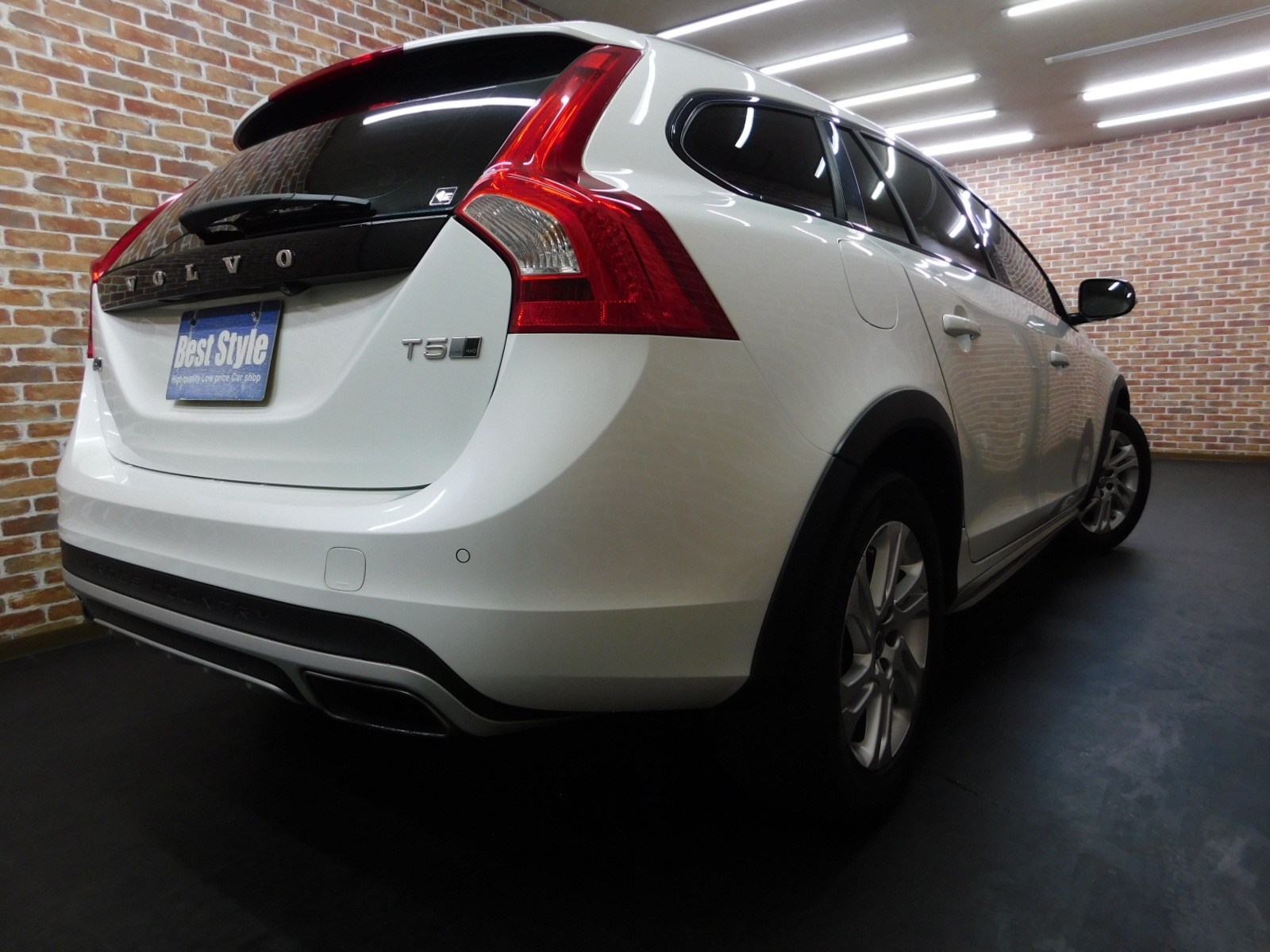V60クロスカントリー 2018/H30