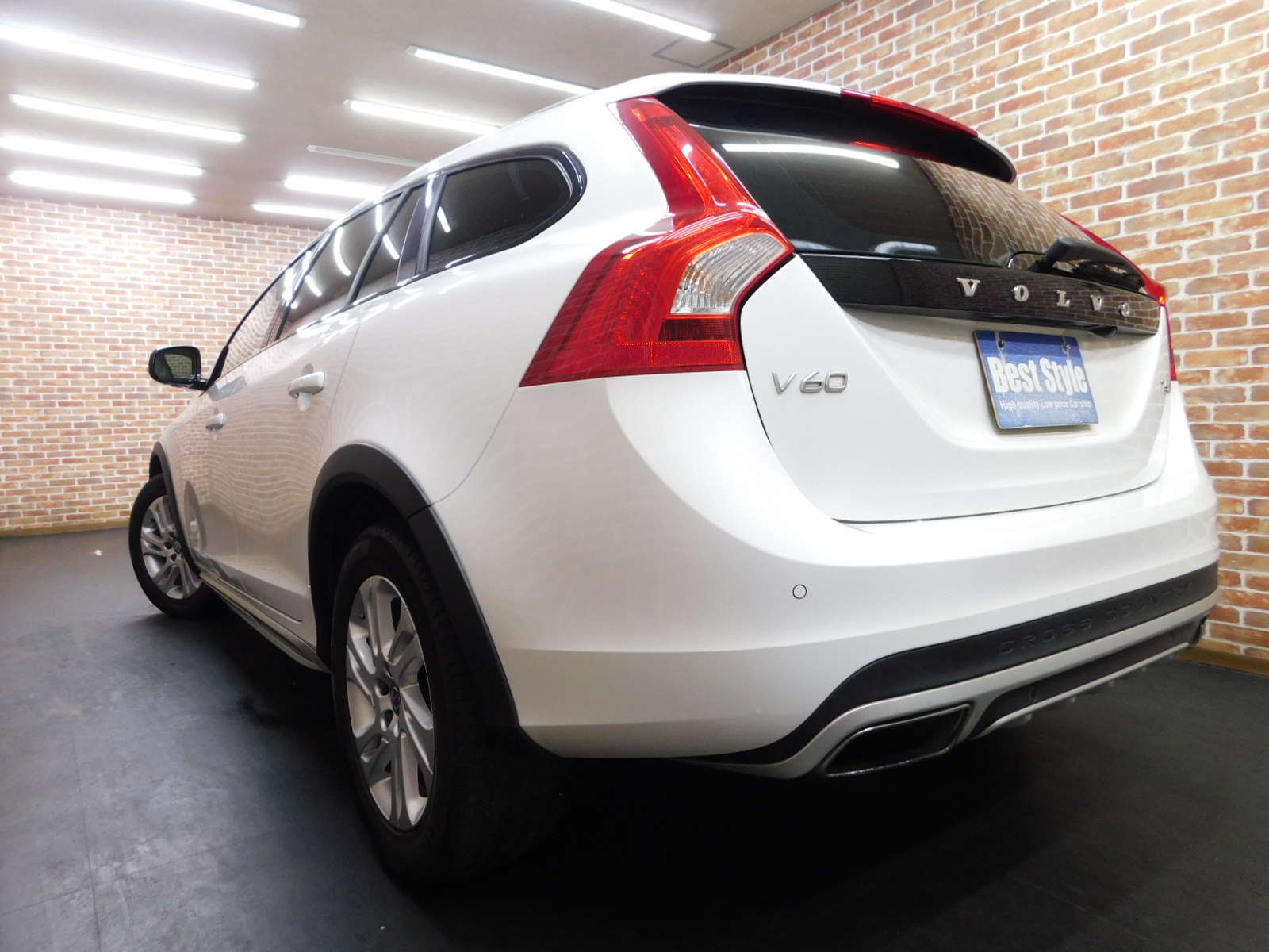 V60クロスカントリー 2018/H30