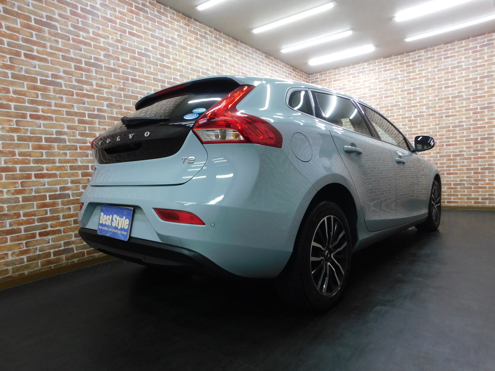 V40 2018/H30
