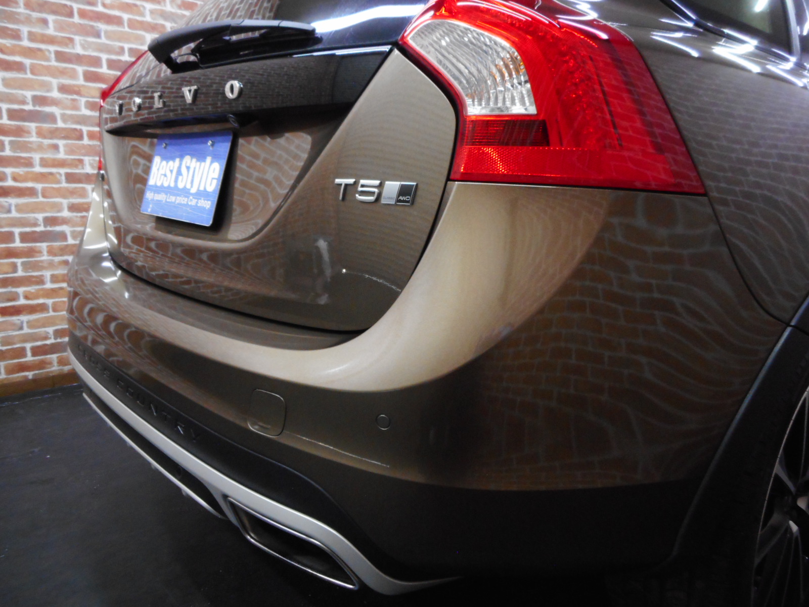 V60クロスカントリー 2017/H29
