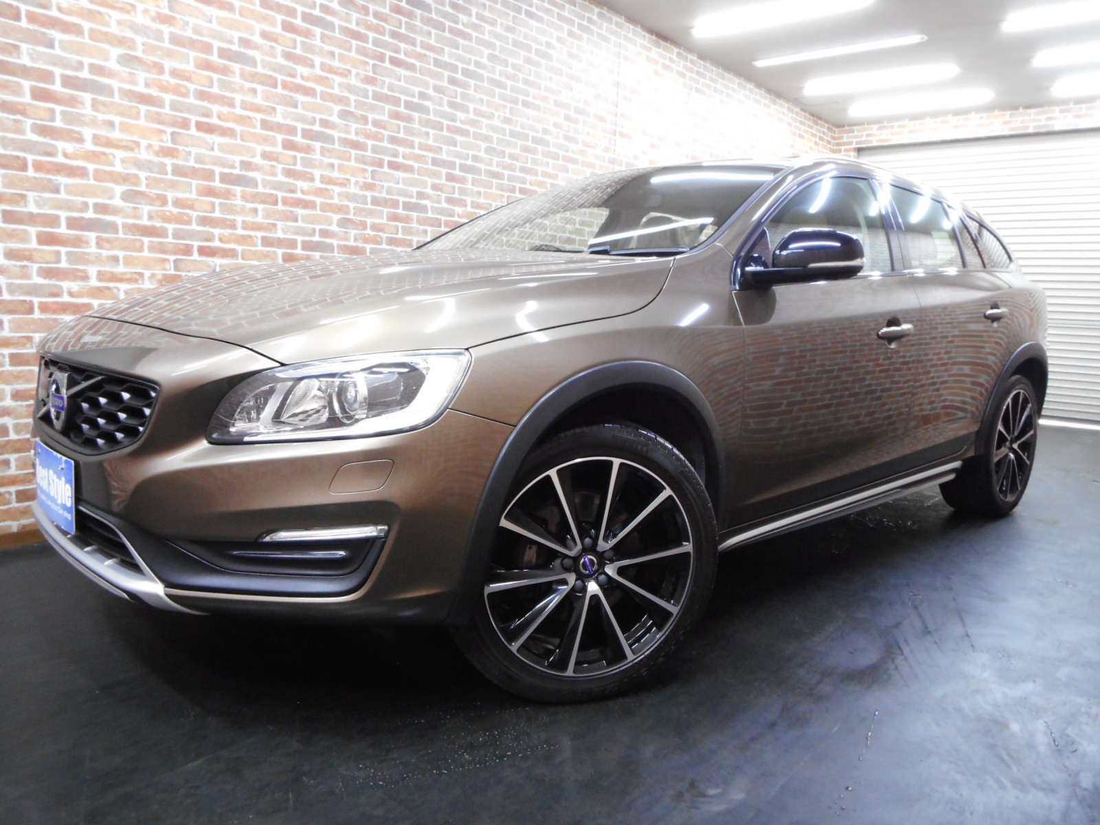V60クロスカントリー 2017/H29