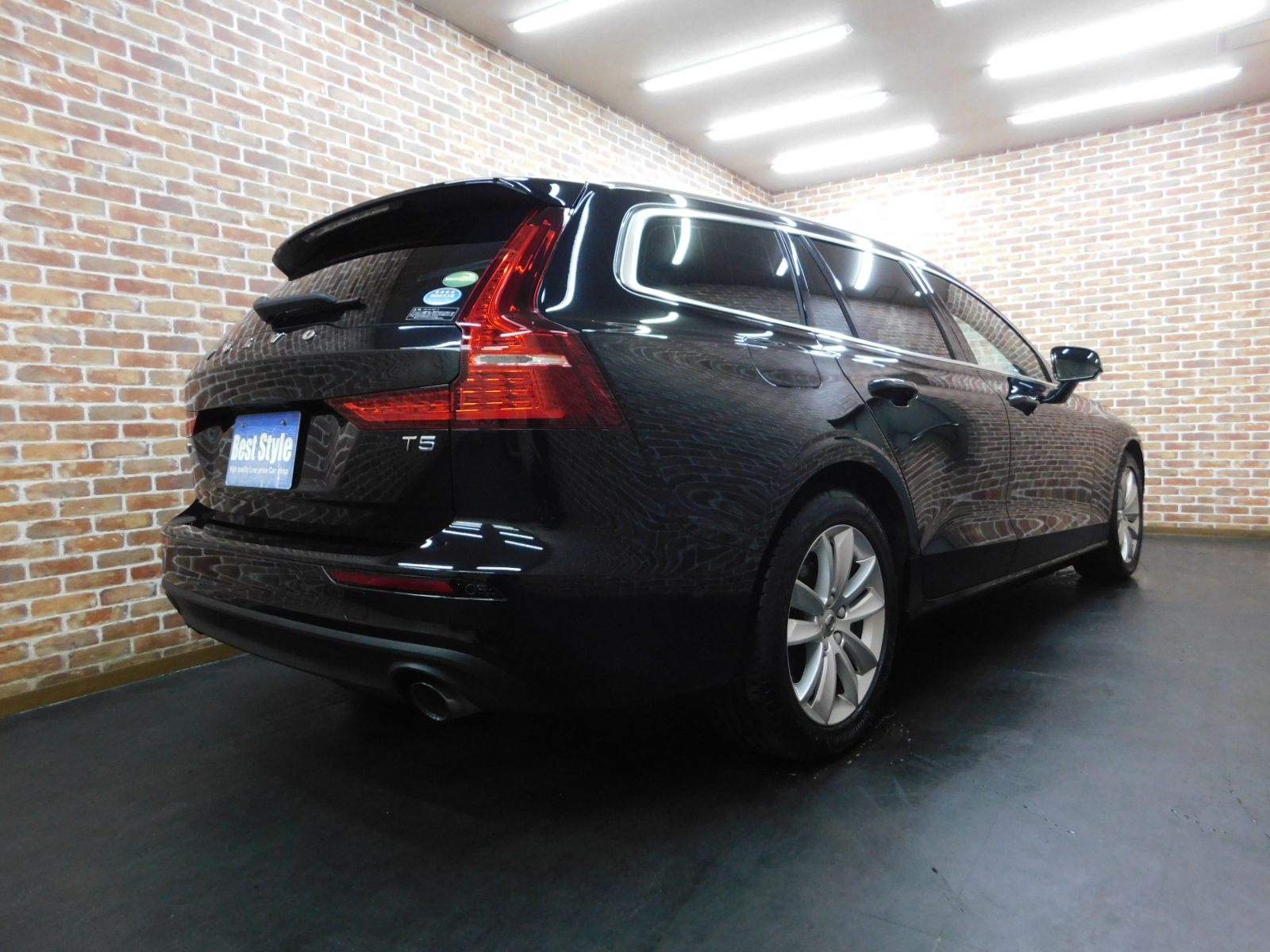 V60 2019/R01