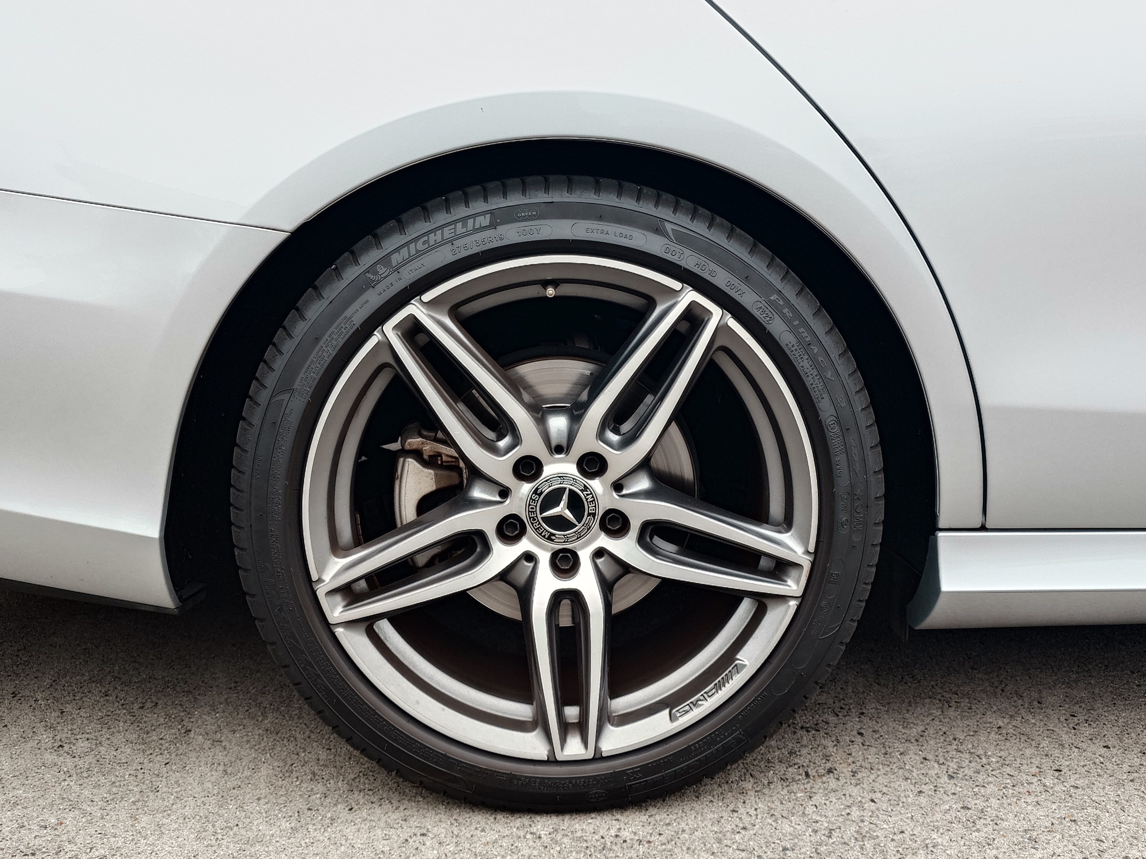 Eクラスワゴン 2019/R01