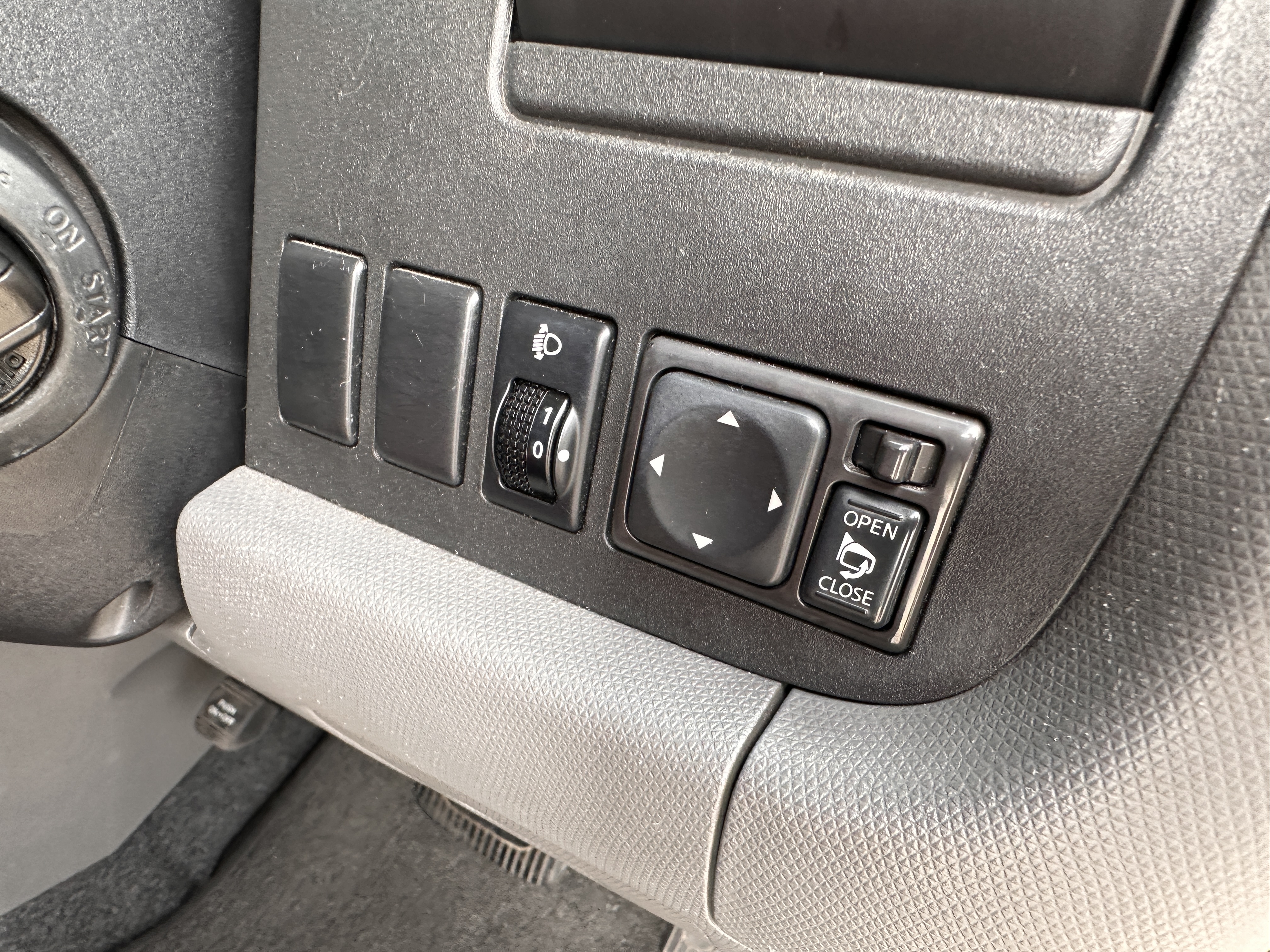 キューブ 2008/H20