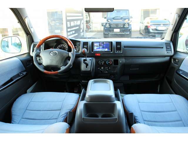 レジアスエース 2005/H17