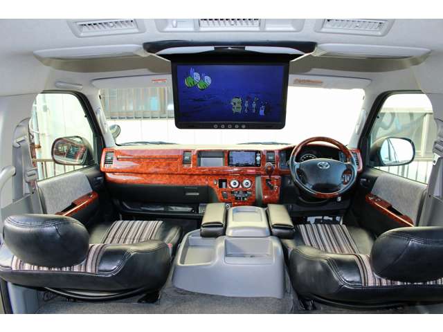 ハイエース 2009/H21